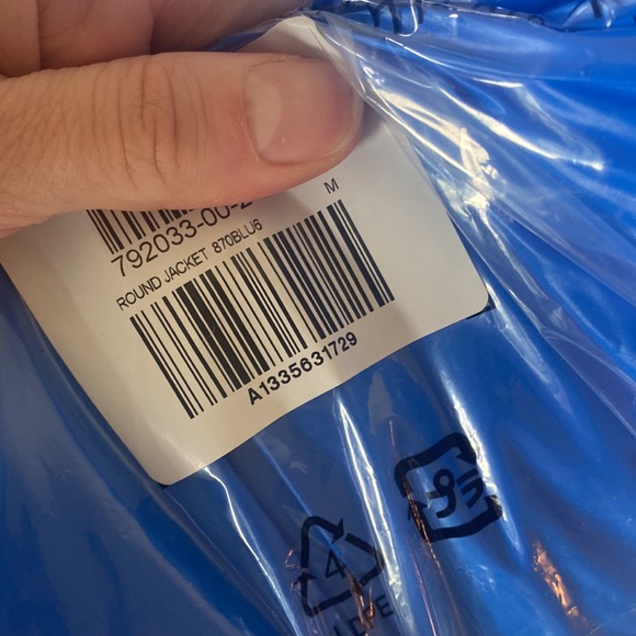 NWT YEEZY GAP ROUND JACKET BLUE M - Picture 5 of 11